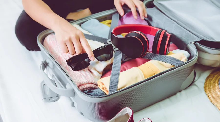 Van inpakken tot sightseeing: Hoe reisaccessoires uw reis onvergetelijk kunnen maken Travel Accessories | Wstp