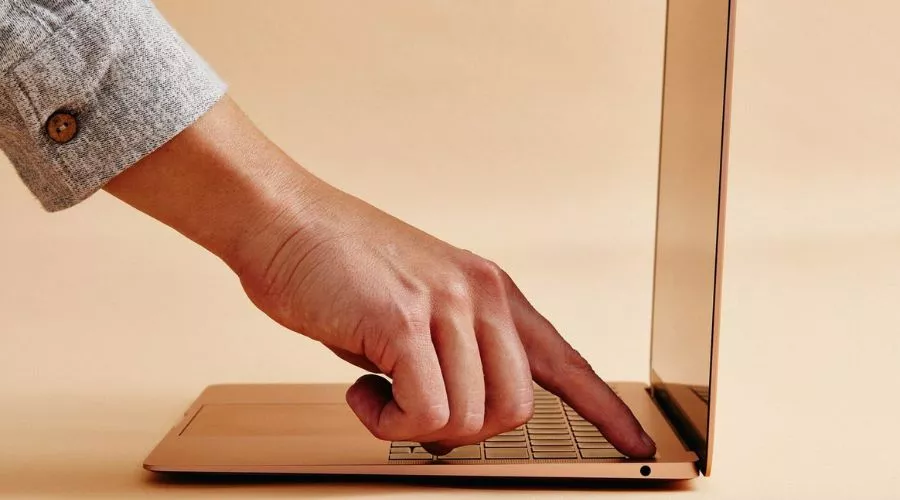 Het potentieel van uw oude laptop maximaliseren: Experttips voor snelheid en efficiëntie oude laptop