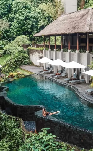 Maya-Ubud-Resort-and-Spa-Infinit